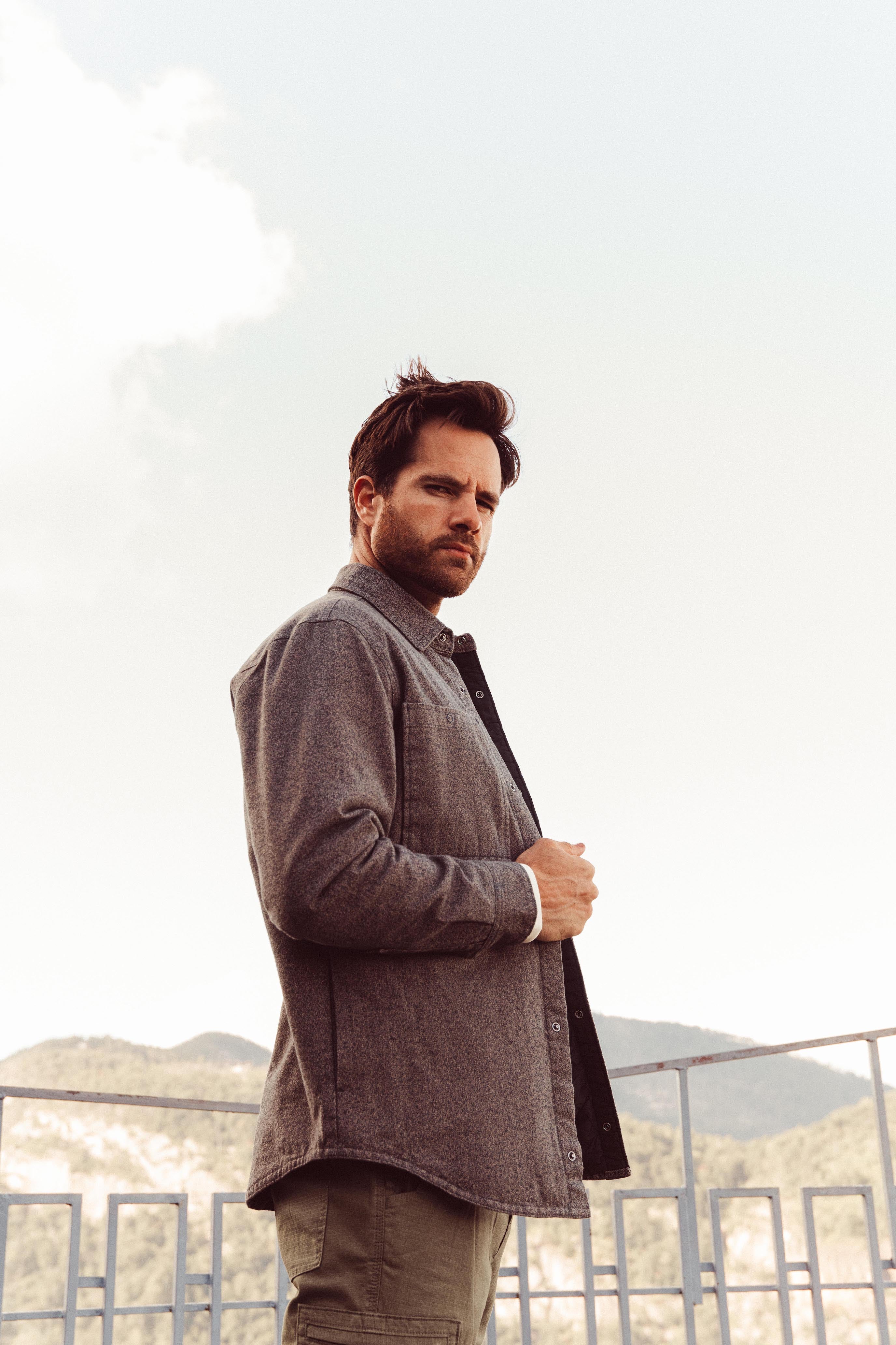 Man wearing Lincoln Shirtjac standing outdoor