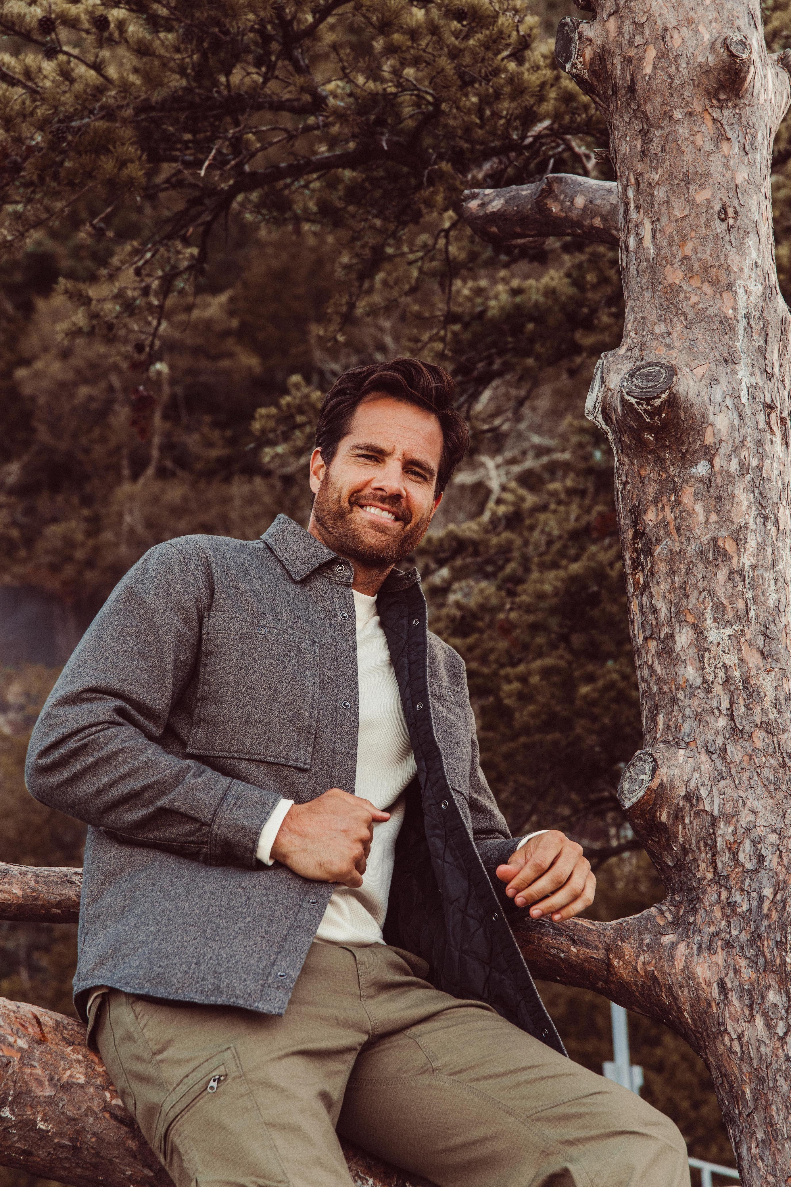 Man wearing Lincoln Shirtjac standing outdoor