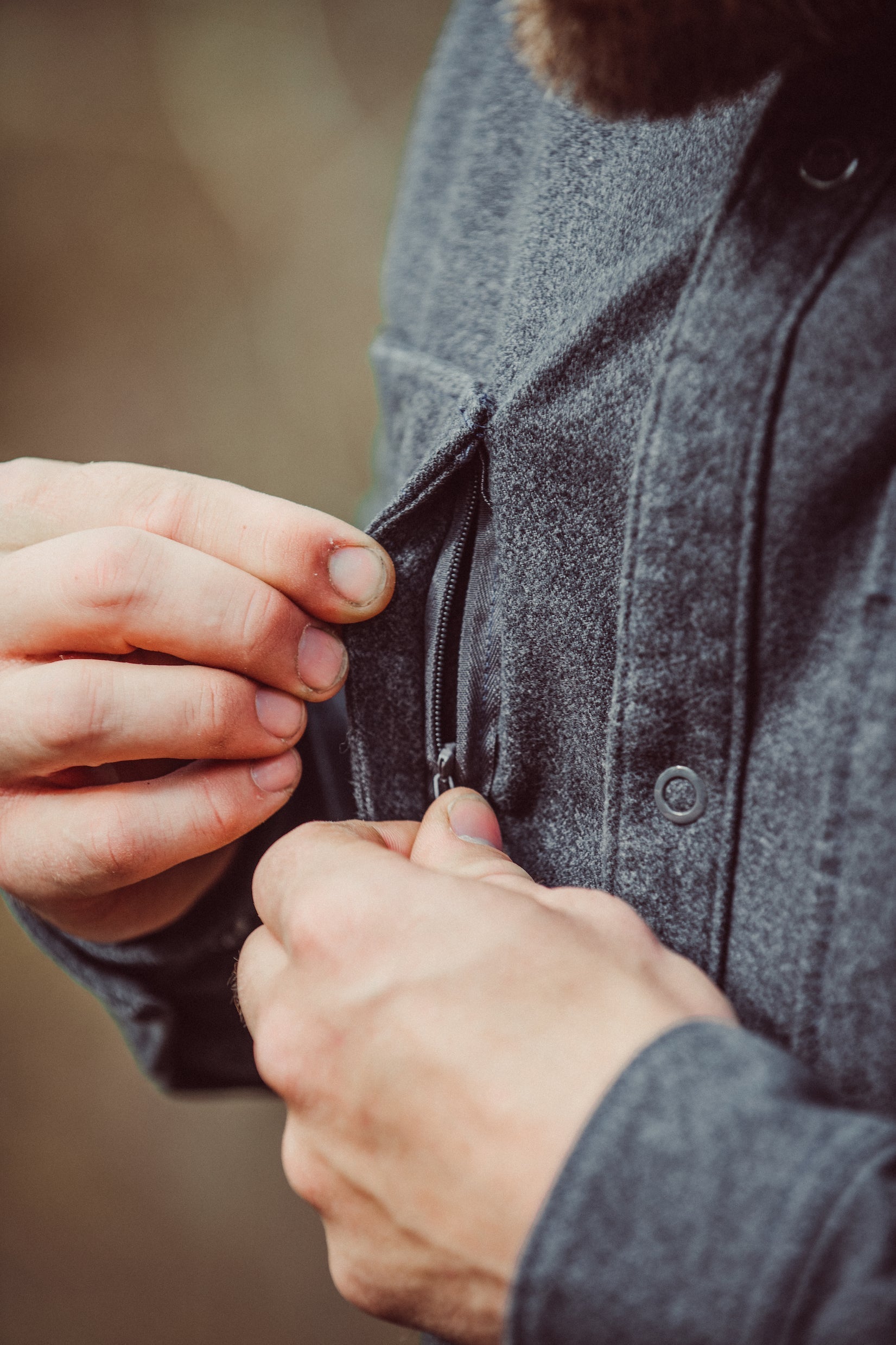 Lincoln Shirtjac front pocket