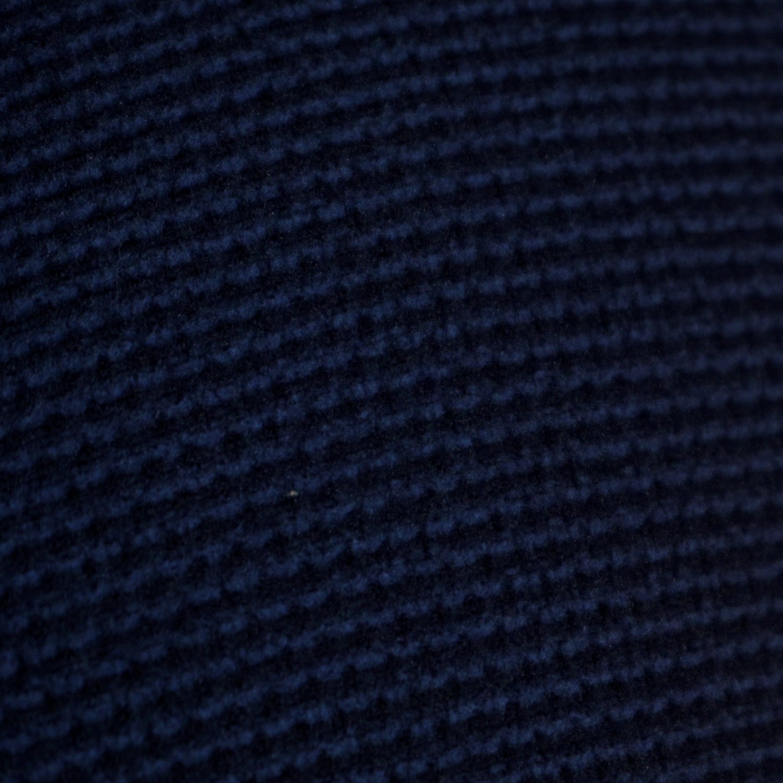 Men's Apex Full Zip Vest fabric texture