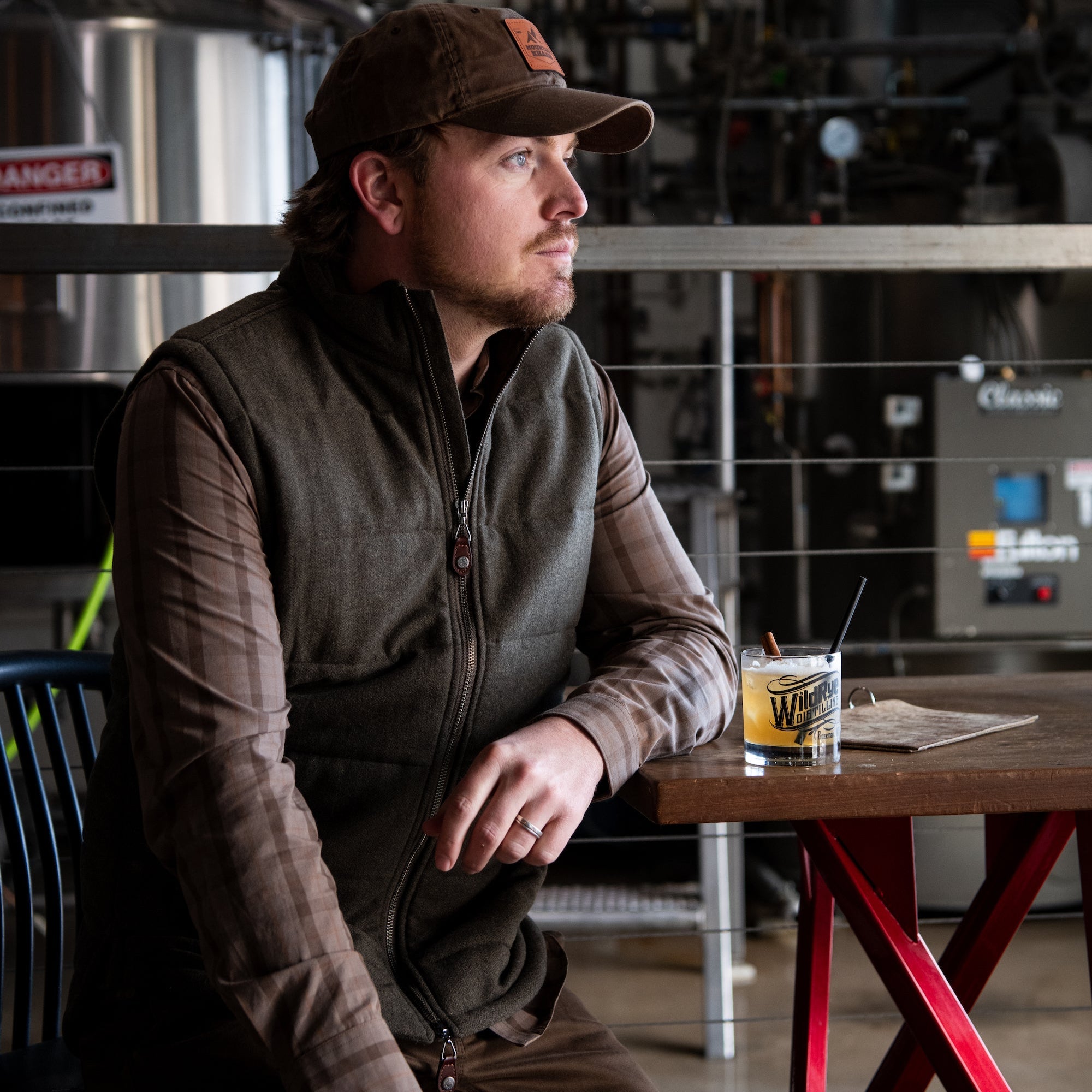 Men s Archer Herringbone Vest