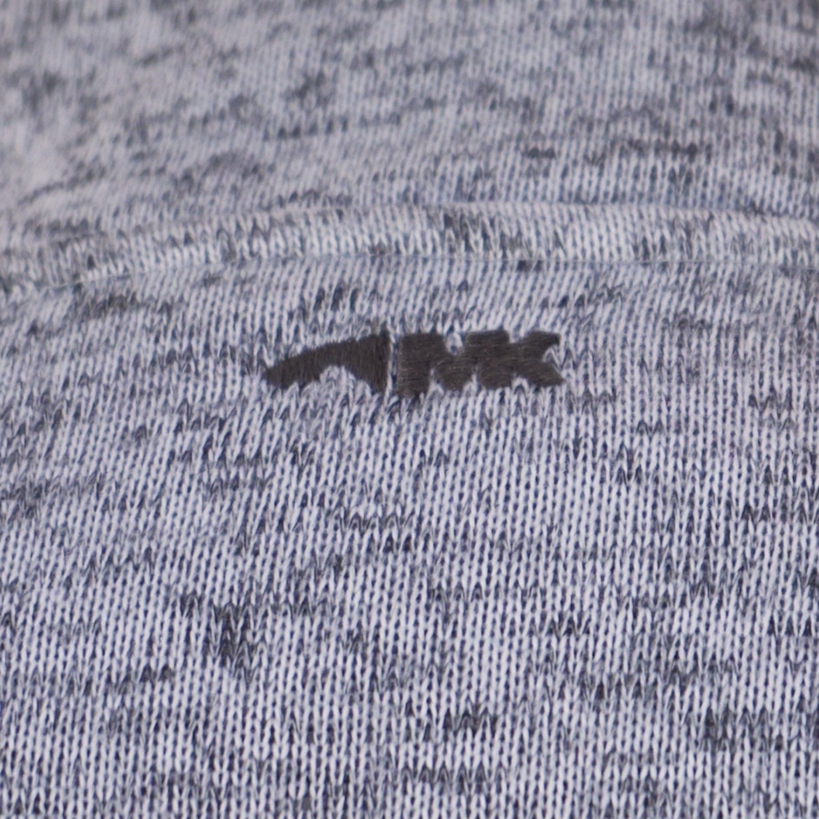 Norris Pullover detail 