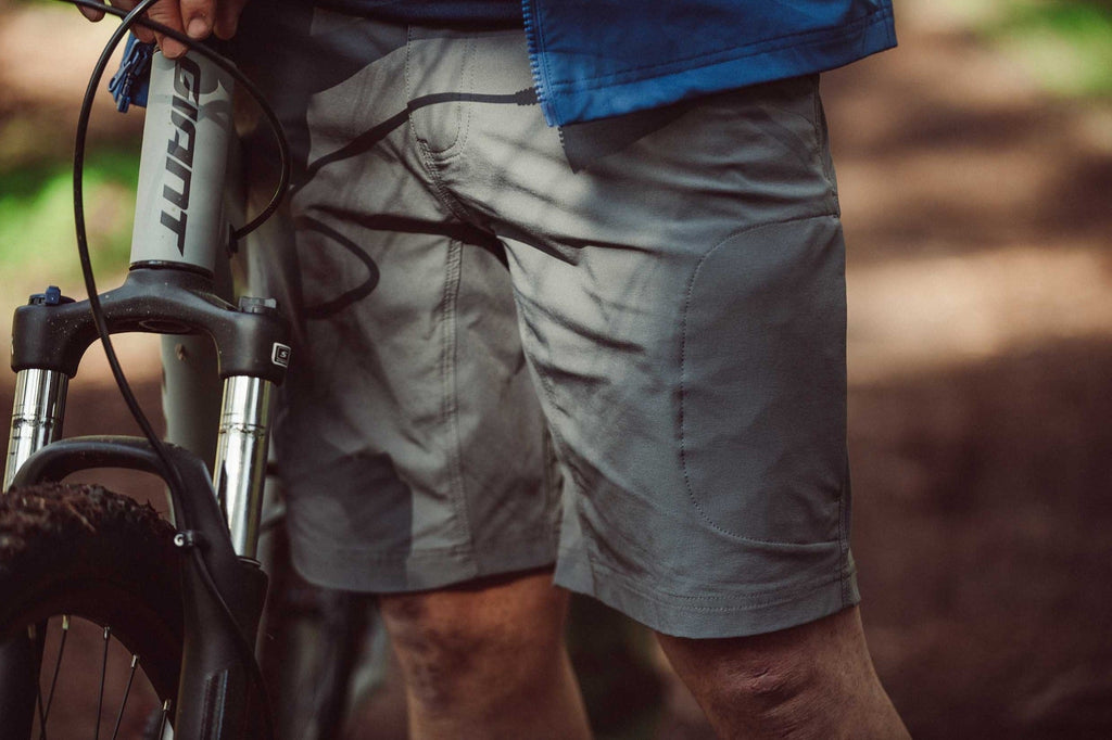Men s Trail Chaser Short Mountain Khakis